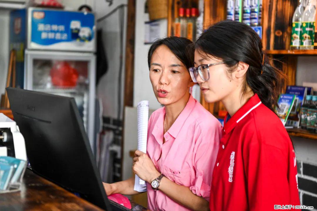 全网追的“扁担女孩”,找了一份暑假工,时薪12元 - 梅州生活资讯 - 梅州28生活网 mz.28life.com